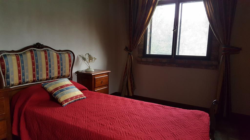 Tenuta Il Tenchio Hotel Lacchiarella Esterno foto