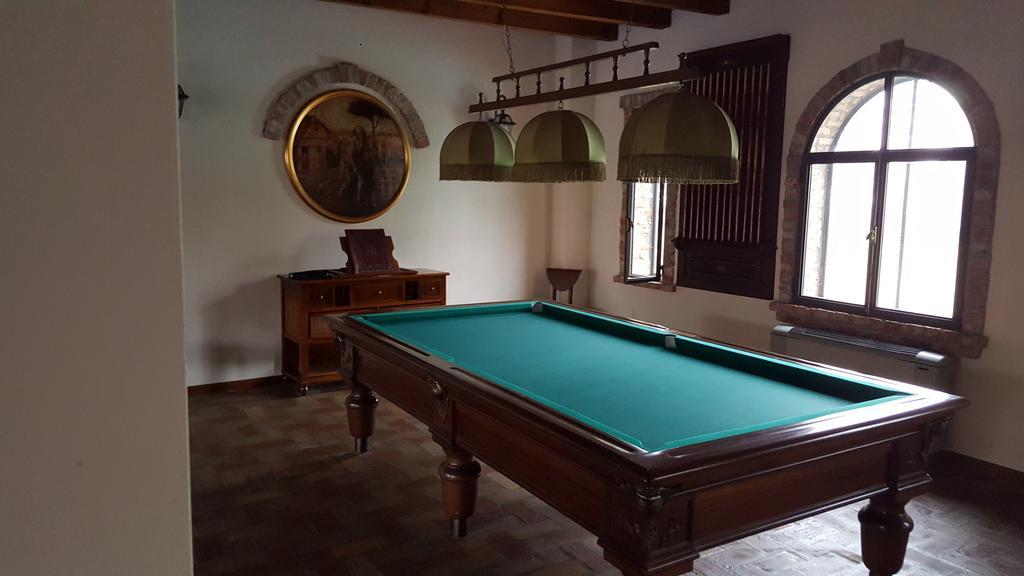 Tenuta Il Tenchio Hotel Lacchiarella Esterno foto