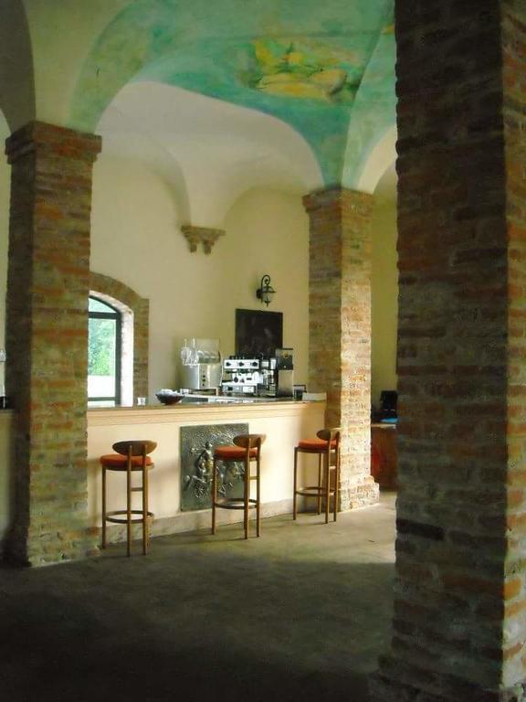 Tenuta Il Tenchio Hotel Lacchiarella Esterno foto